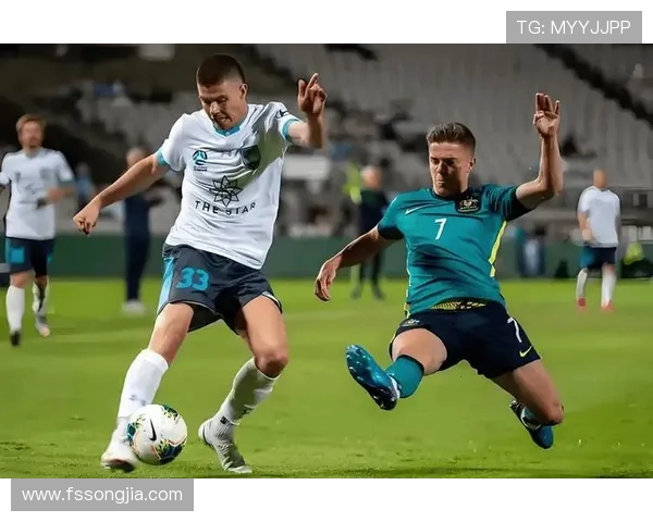 中央海岸水手迎战黑镇球队全力争胜展现实力与激情